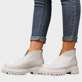 Lorena | Flat Boots