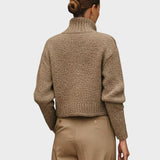 Violeta | Elegant Short Jacket with Buttons