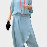 Maravilla – Two-Piece Flowing Set with Loose Top and Asymmetrical Skirt