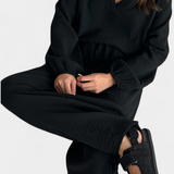 Aya Two-Piece Cotton Set with V-Neck