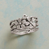Retro Flower Ring in Silver