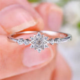 Snowflake Ring in Silver
