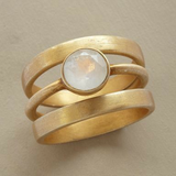 Retro Gold Ring with Incorporated Moonstones
