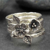 Retro bracelet with flower in silver