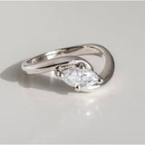 Wavy Silver Retro Ring with Zirconia