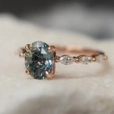 Retro rose gold ring with sapphire