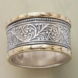 Retro ring in gold and silver