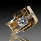 Irregular retro gold ring "Anel" with zirconia