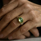 Retro green ring with round stone