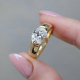Vintage Ring in Gold and Zirconia
