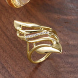 Vintage Gold Ring with Twisted Leaf
