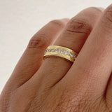 Vintage gold ring with zirconia